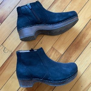 Dansko Black Barbara Clog Boots size 38